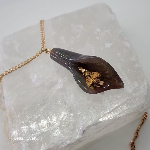 Moss Agate Calla Lily Handmade Pendant Bee Charm Drop Dangle Pendants - Picture 11 of 12